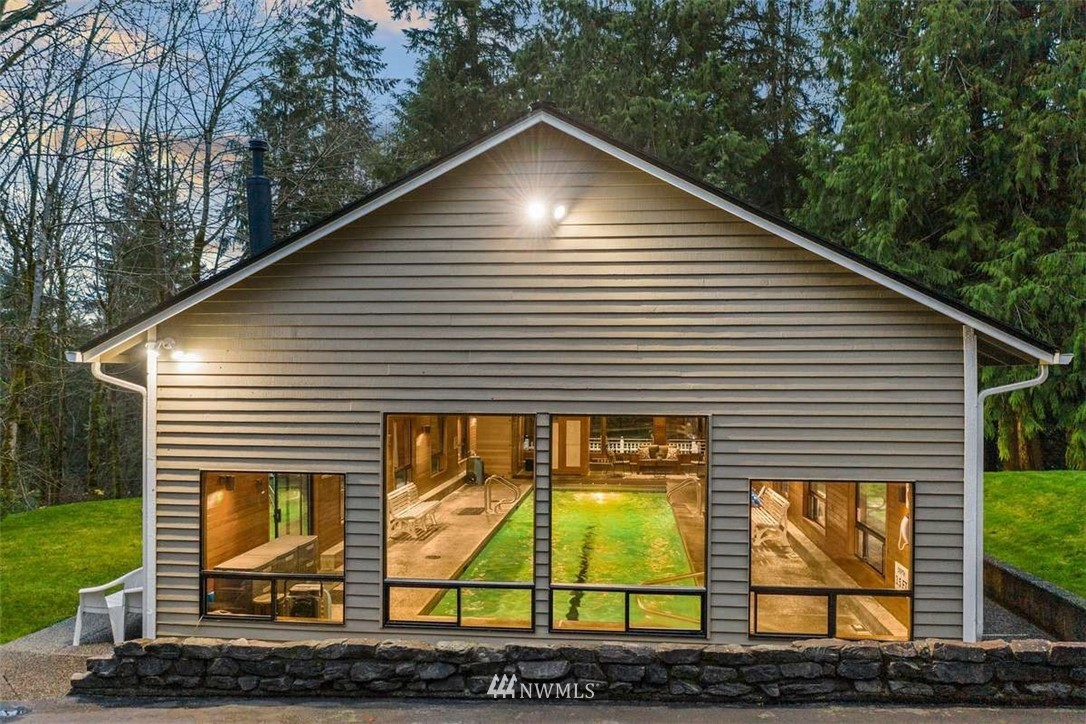 15621 Tiger Mountain Road Southeast Issaquah, WA 98027 - Photo 2 of 37 Gallery Image 2