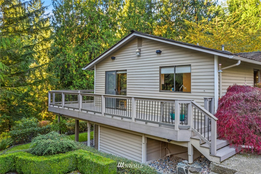 15621 Tiger Mountain Road Southeast Issaquah, WA 98027 - Photo 23 of 37 Gallery Image 23