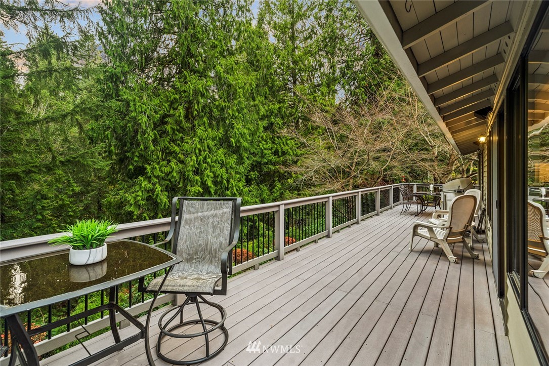 15621 Tiger Mountain Road Southeast Issaquah, WA 98027 - Photo 25 of 37 Gallery Image 25