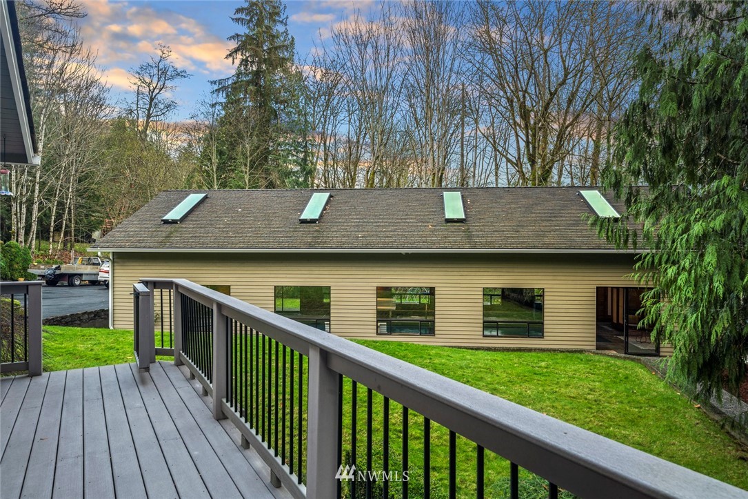 15621 Tiger Mountain Road Southeast Issaquah, WA 98027 - Photo 26 of 37 Gallery Image 26