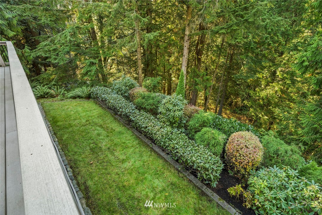 15621 Tiger Mountain Road Southeast Issaquah, WA 98027 - Photo 28 of 37 Gallery Image 28