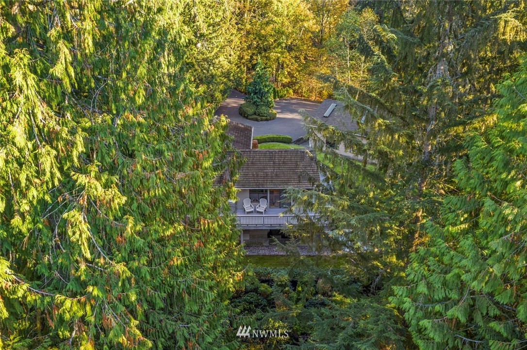 15621 Tiger Mountain Road Southeast Issaquah, WA 98027 - Photo 37 of 37 Gallery Image 37