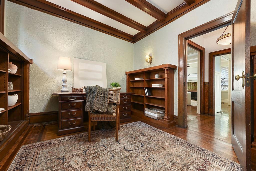 2057 Beechwood Boulevard Pittsburgh, PA 15217 - Photo 27 of 49 a view of a livingroom with furniture