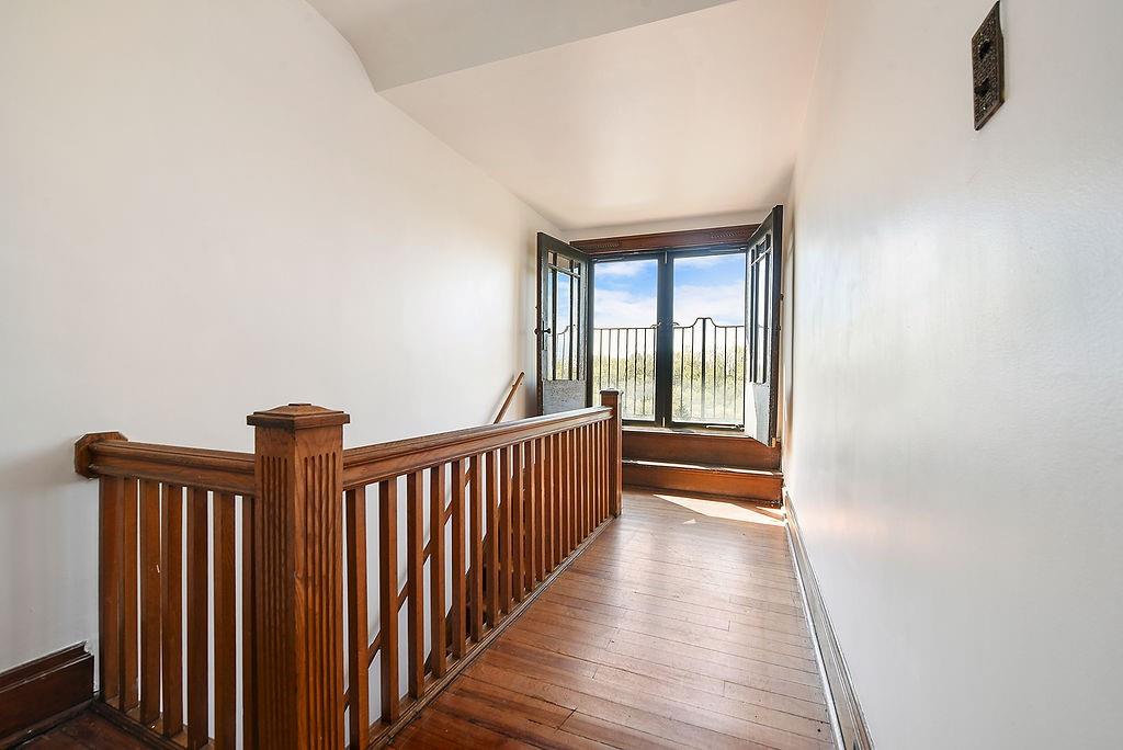 2057 Beechwood Boulevard Pittsburgh, PA 15217 - Photo 40 of 49 a view of entryway with wooden floor