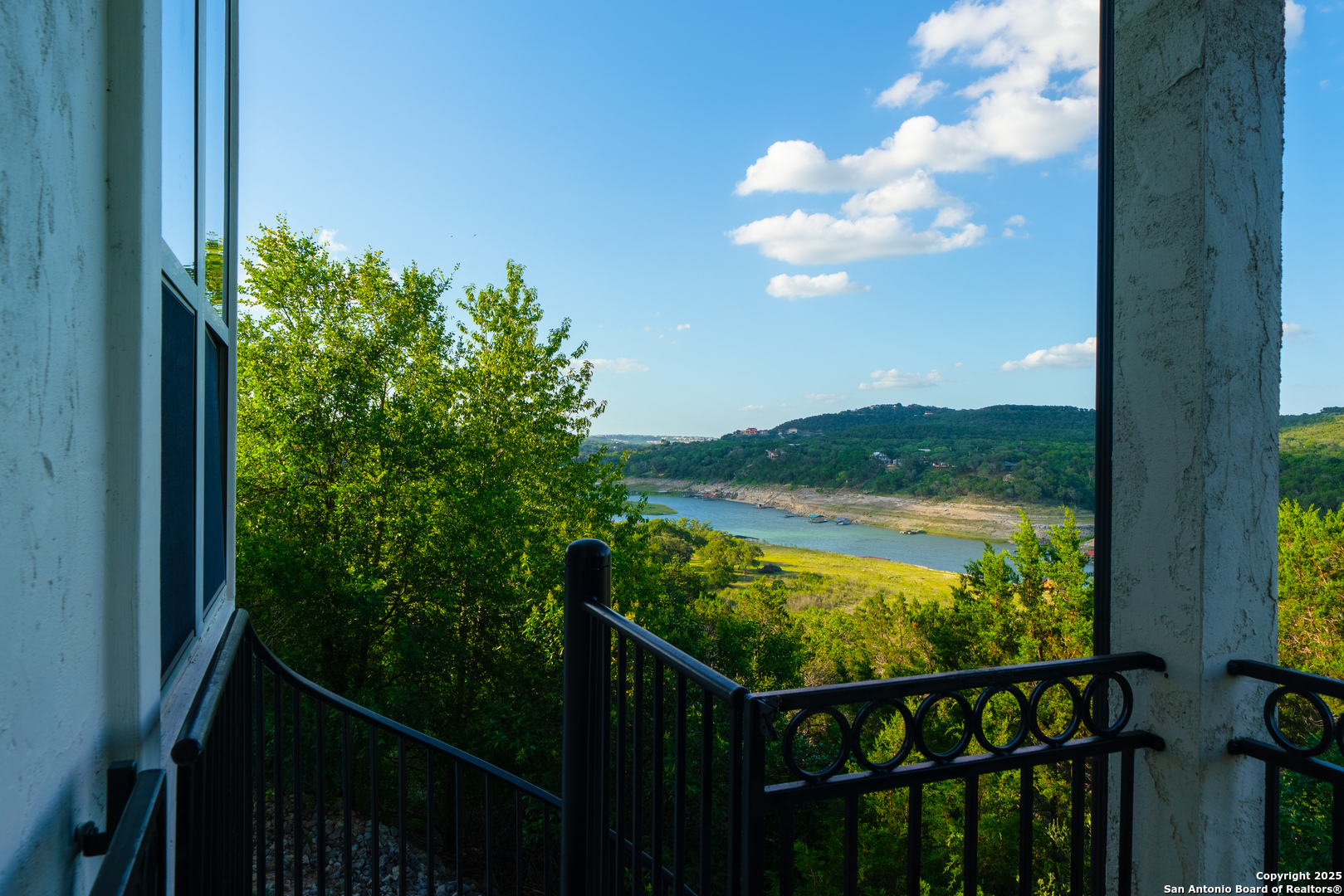 17545 West Reed Park Road, Unit 2 Jonestown, TX 78645 - Photo 33 of 39