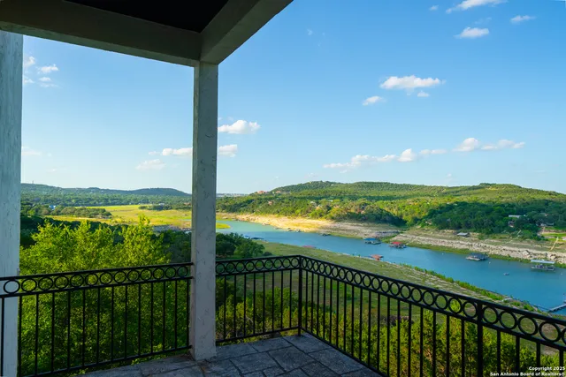 $2,900 | 17545 West Reed Park Road, Unit 2, Jonestown, TX 78645