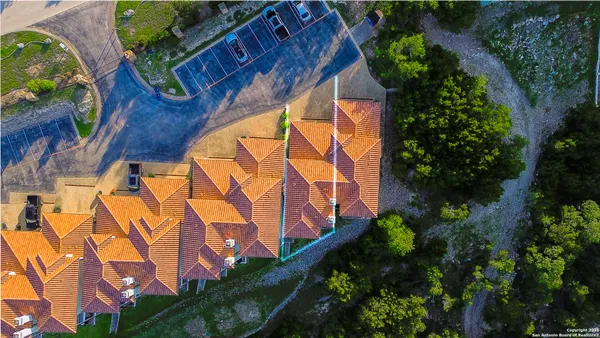 $2,750 | 17545 West Reed Park Road, Unit 2, Jonestown, TX 78645