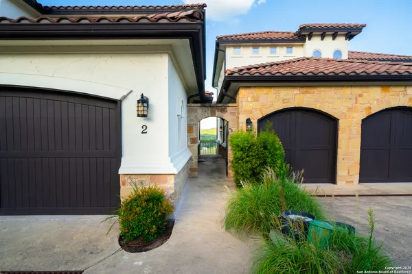 $2,750 | 17545 West Reed Park Road, Unit 2, Jonestown, TX 78645