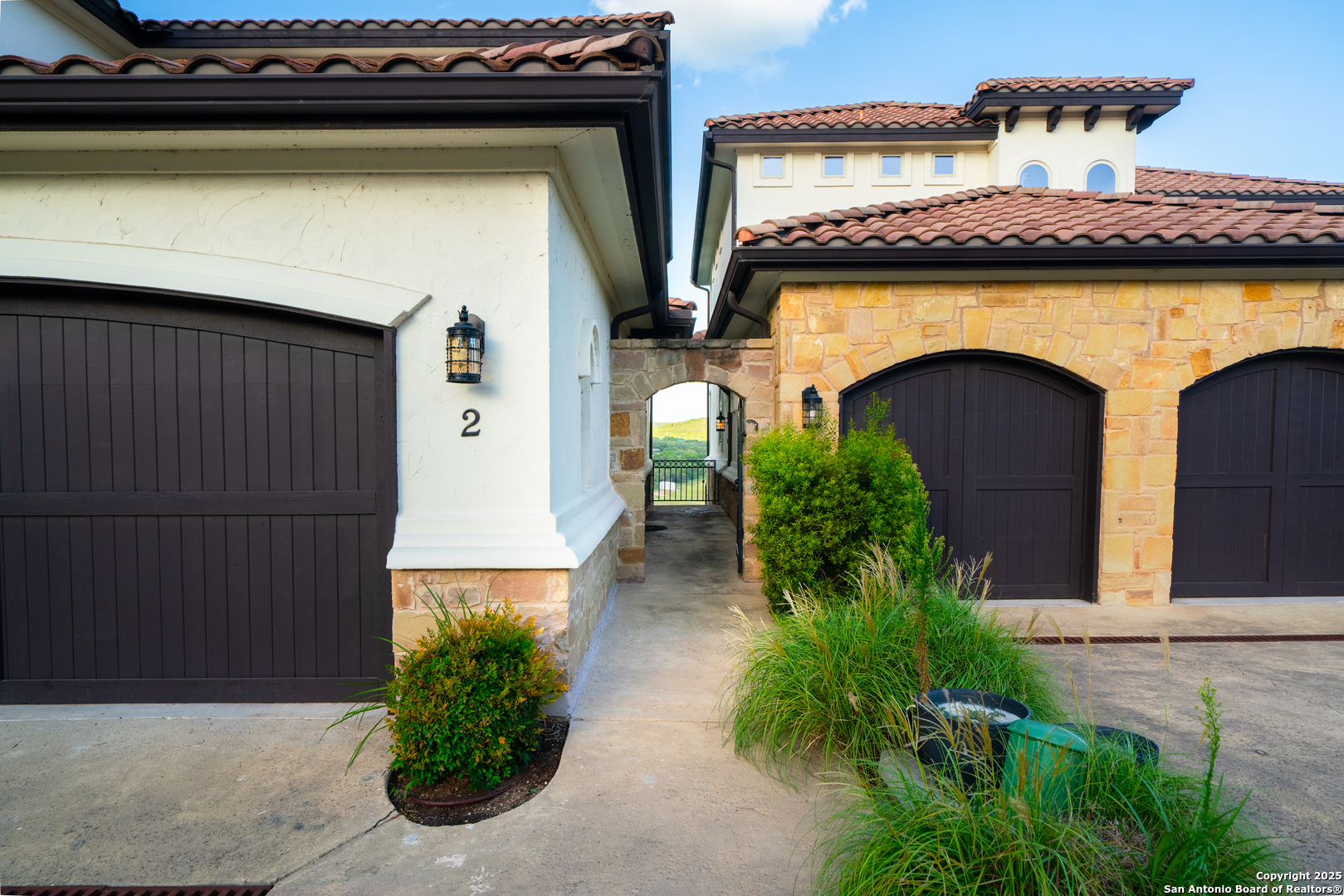 17545 West Reed Park Road, Unit 2 Jonestown, TX 78645 - Photo 4 of 39