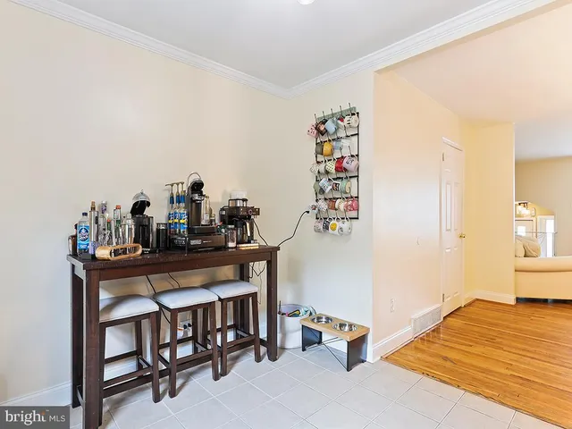 a view of a workspace with furniture