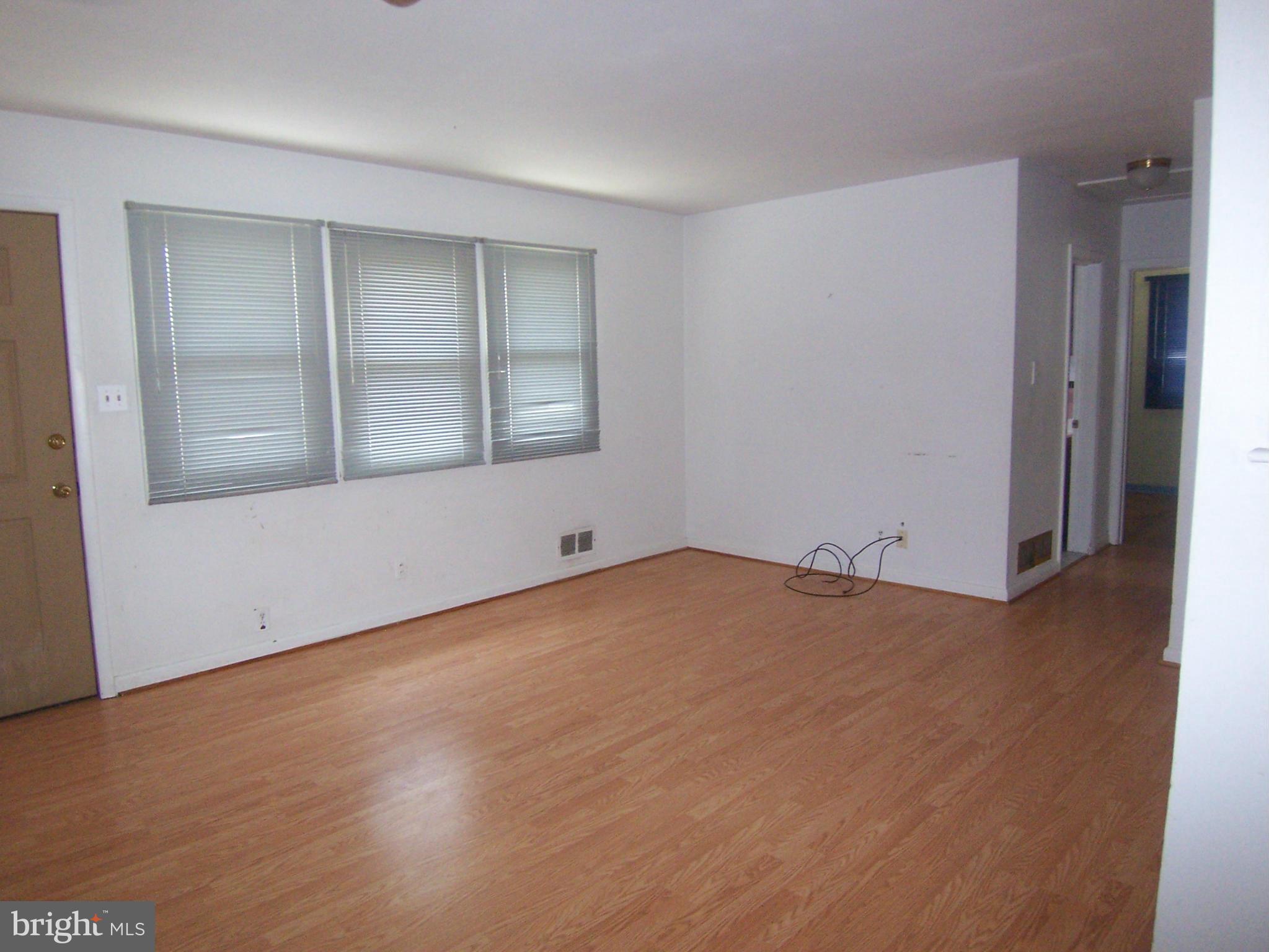 1316 Sudvale Road Pikesville, MD 21208 - Photo 9 of 26 Dining Room