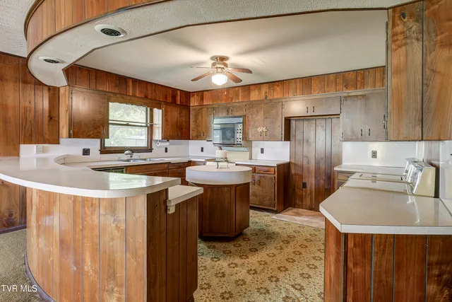 $279,500 | 311 Union Street, Erwin, TN 37650