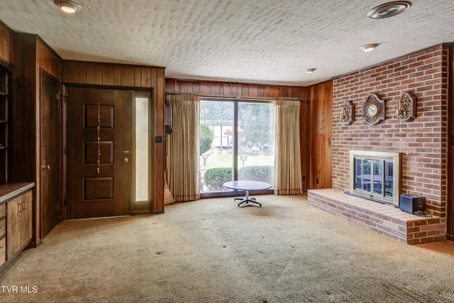 $279,500 | 311 Union Street, Erwin, TN 37650