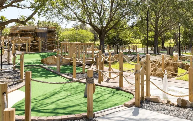 a picture of a black and white wall