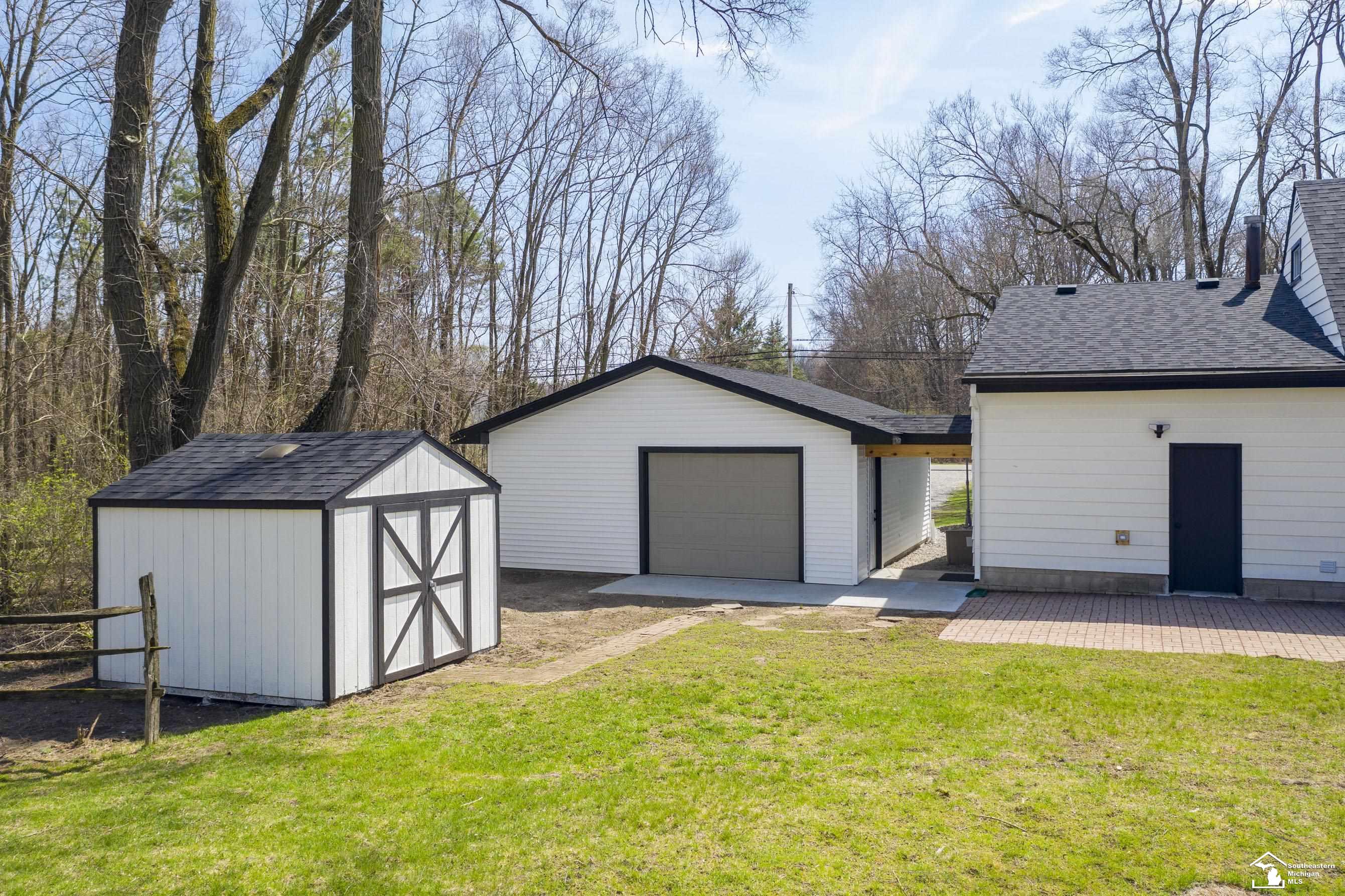 2854 Samaria Road Temperance, MI 48182 - Photo 3 of 46