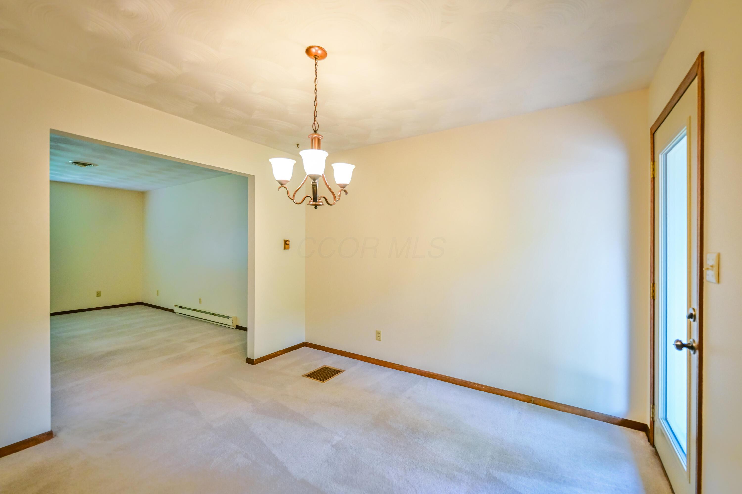 6908 Lemaster Road Athens, OH 45701 - Photo 9 of 46 dining room