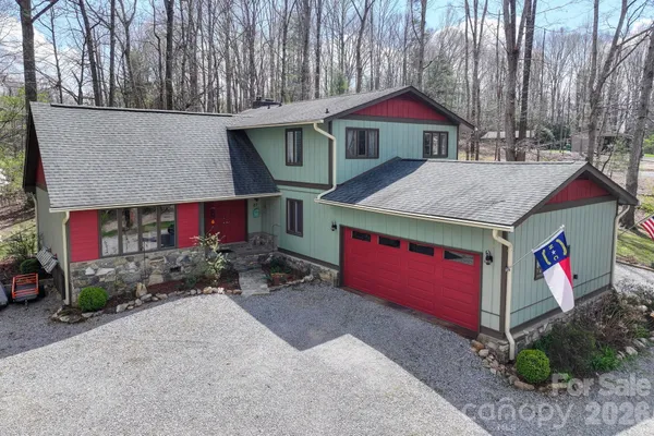 $674,900 | 27 Spring Hill Circle, Arden, NC 28704