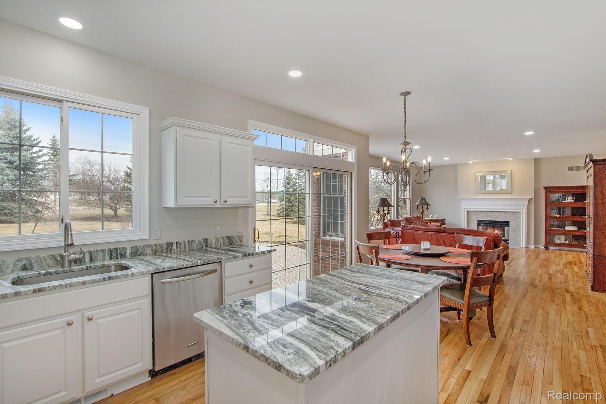 4029 Wincrest Lane Rochester, MI 48306 - Photo 9 of 42 BPG_4932.jpg