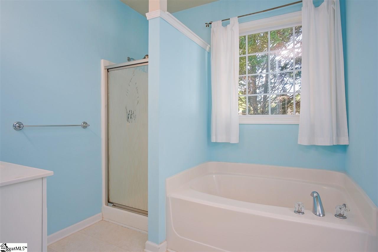 47 Farmbrook Way Simpsonville, SC 29681 - Photo 13 of 36 Gallery Image 13