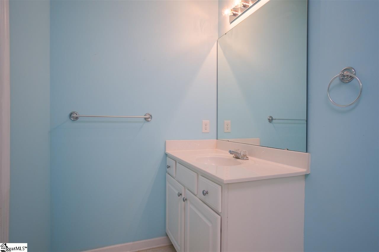 47 Farmbrook Way Simpsonville, SC 29681 - Photo 17 of 36 Gallery Image 17