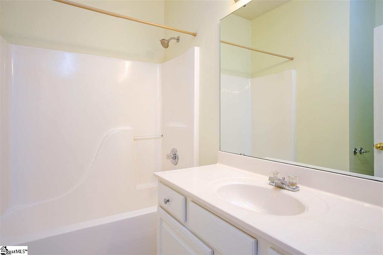47 Farmbrook Way Simpsonville, SC 29681 - Photo 25 of 36 Gallery Image 25