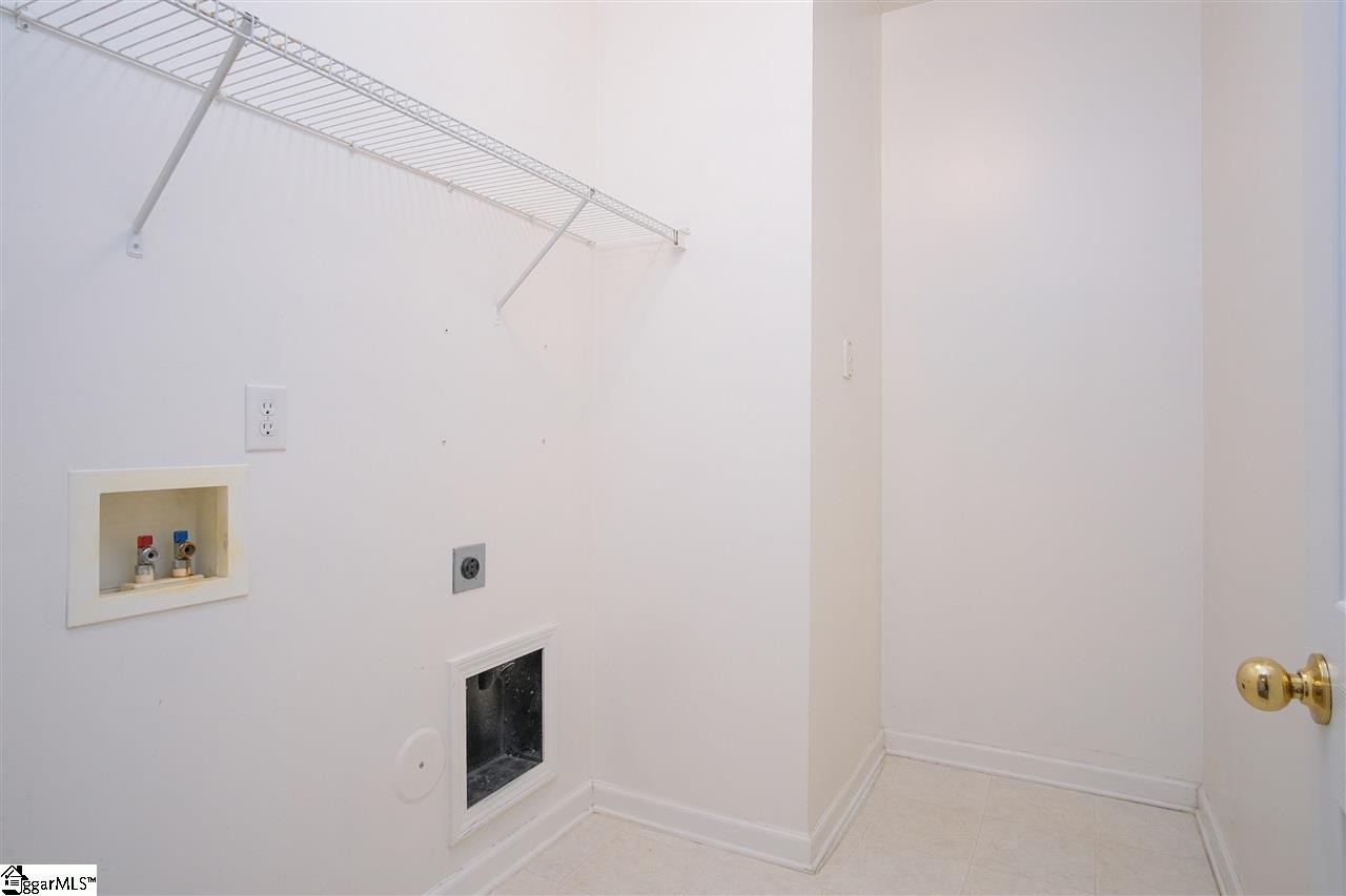47 Farmbrook Way Simpsonville, SC 29681 - Photo 26 of 36 Gallery Image 26