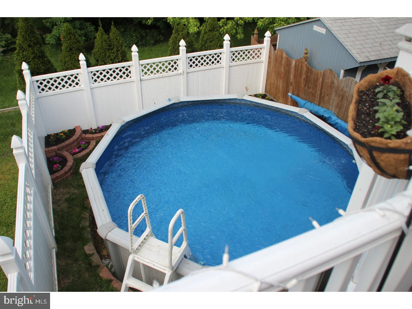 3205 Ancona Road Philadelphia, PA 19154 - Photo 9 of 22 Pool