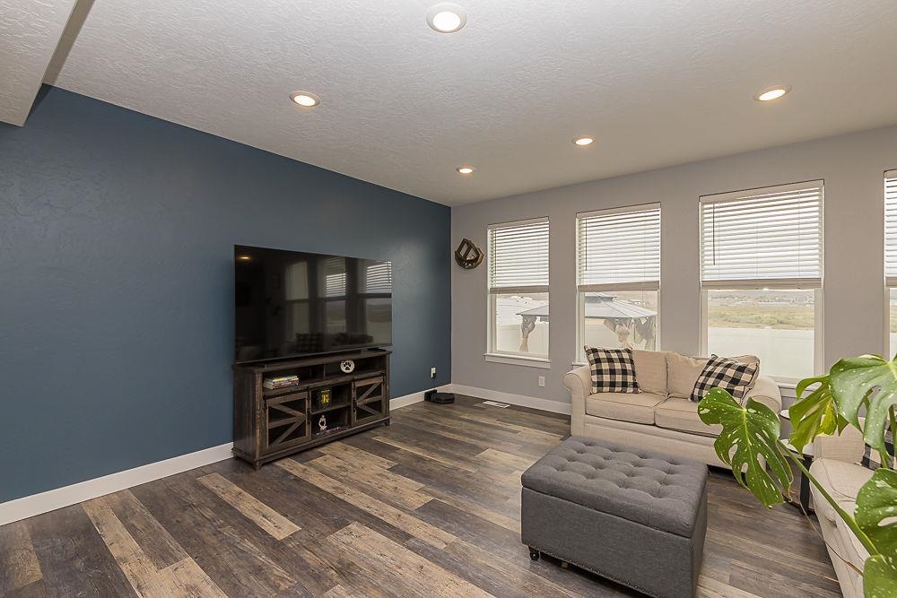 5717 Sun Ridge Drive Rock Springs, WY 82901 - Photo 9 of 48