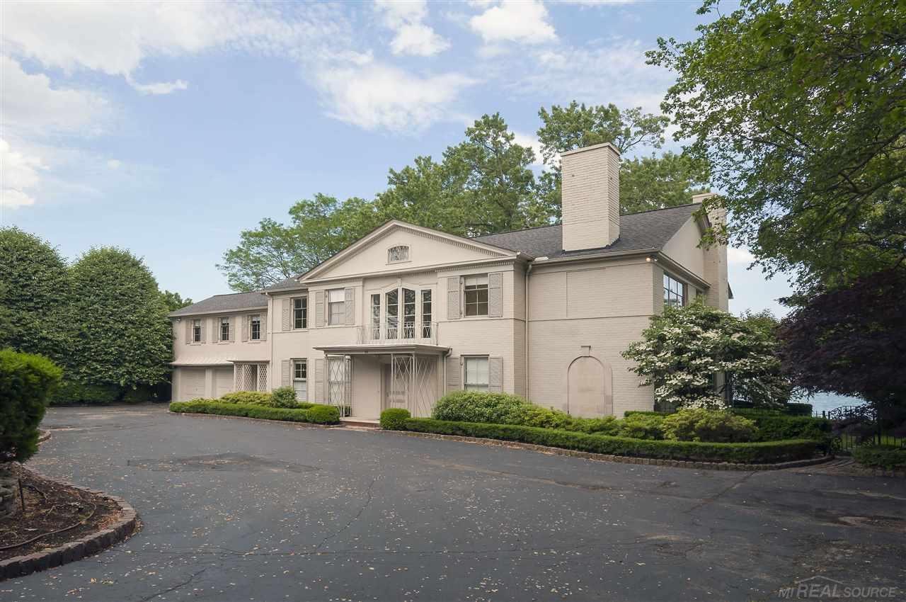 80 Lake Shore Road Grosse Pointe Farms, MI 48236 - Photo 1 of 90