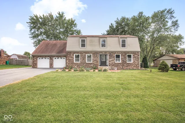 $380,000 | 2203 Alexandria Drive, Greenfield, IN 46140