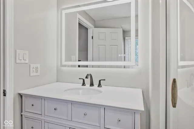 $380,000 | 2203 Alexandria Drive, Greenfield, IN 46140