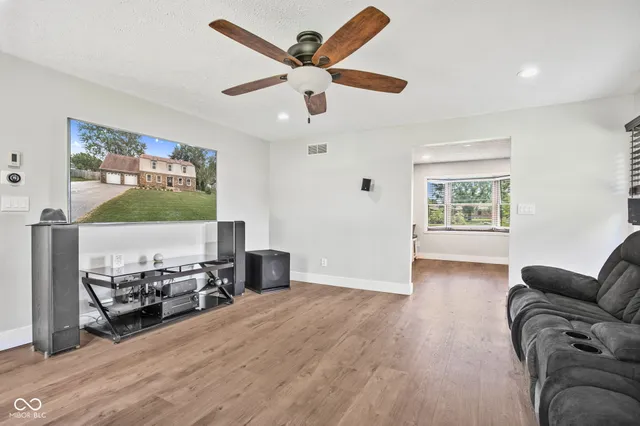 $380,000 | 2203 Alexandria Drive, Greenfield, IN 46140