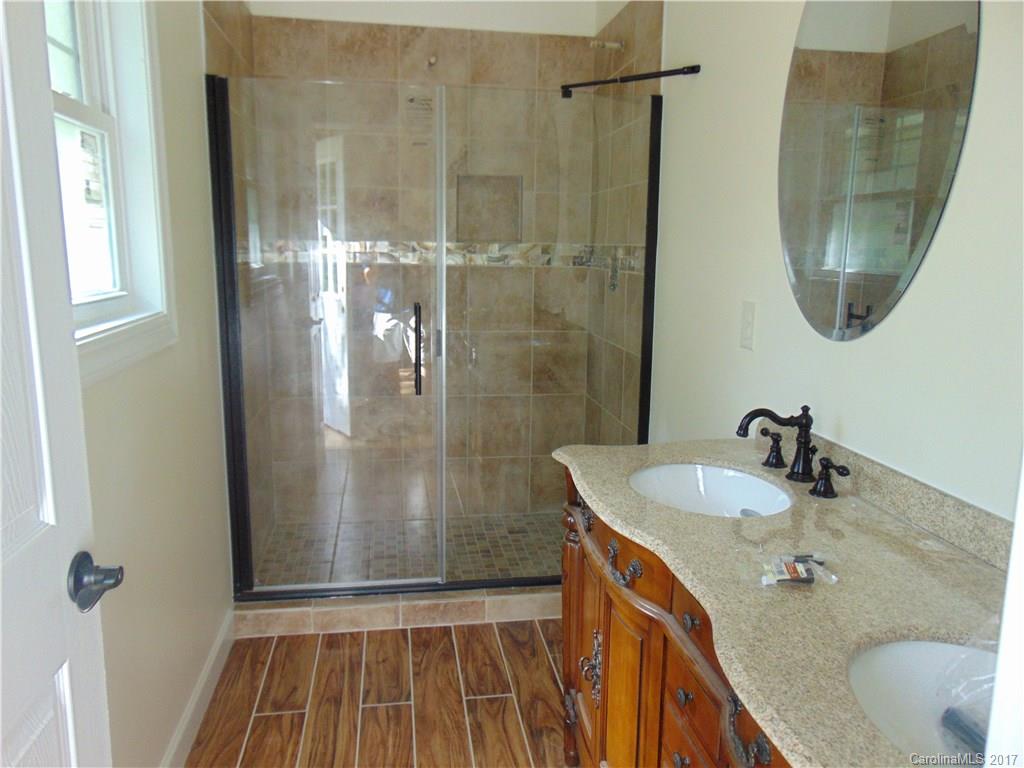 475 Laurel Falls Road Brevard, NC 28712 - Photo 11 of 19 Gallery Image 11
