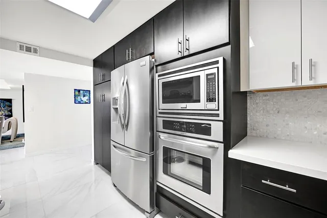 $7,000 | 1880 South Ocean Drive, Unit TS601, Hallandale Beach, FL 33009