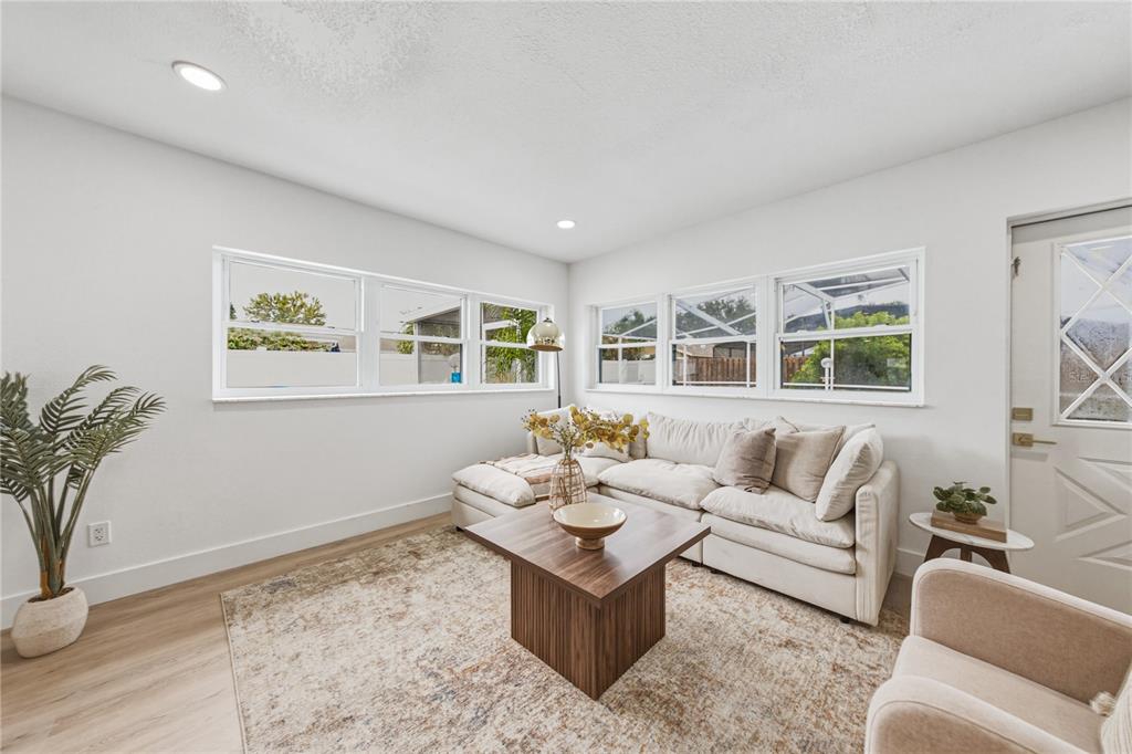 9305 120th Lane Seminole, FL 33772 - Photo 30 of 60 Gallery Image 30