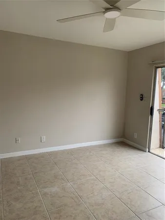 $2,850 | 2161 Orange Grove Drive, Unit D9, Davie, FL 33324