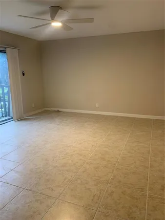 $2,850 | 2161 Orange Grove Drive, Unit D9, Davie, FL 33324