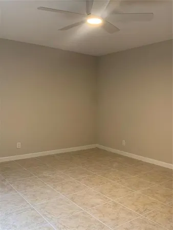$2,850 | 2161 Orange Grove Drive, Unit D9, Davie, FL 33324
