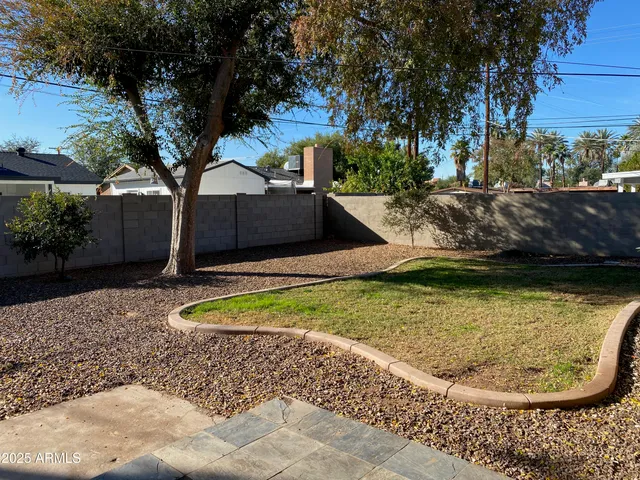 $2,900 | 3807 East Devonshire Avenue, Phoenix, AZ 85018
