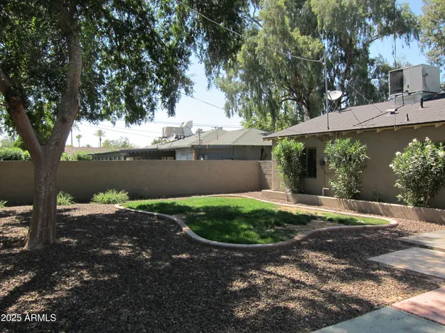 $2,900 | 3807 East Devonshire Avenue, Phoenix, AZ 85018