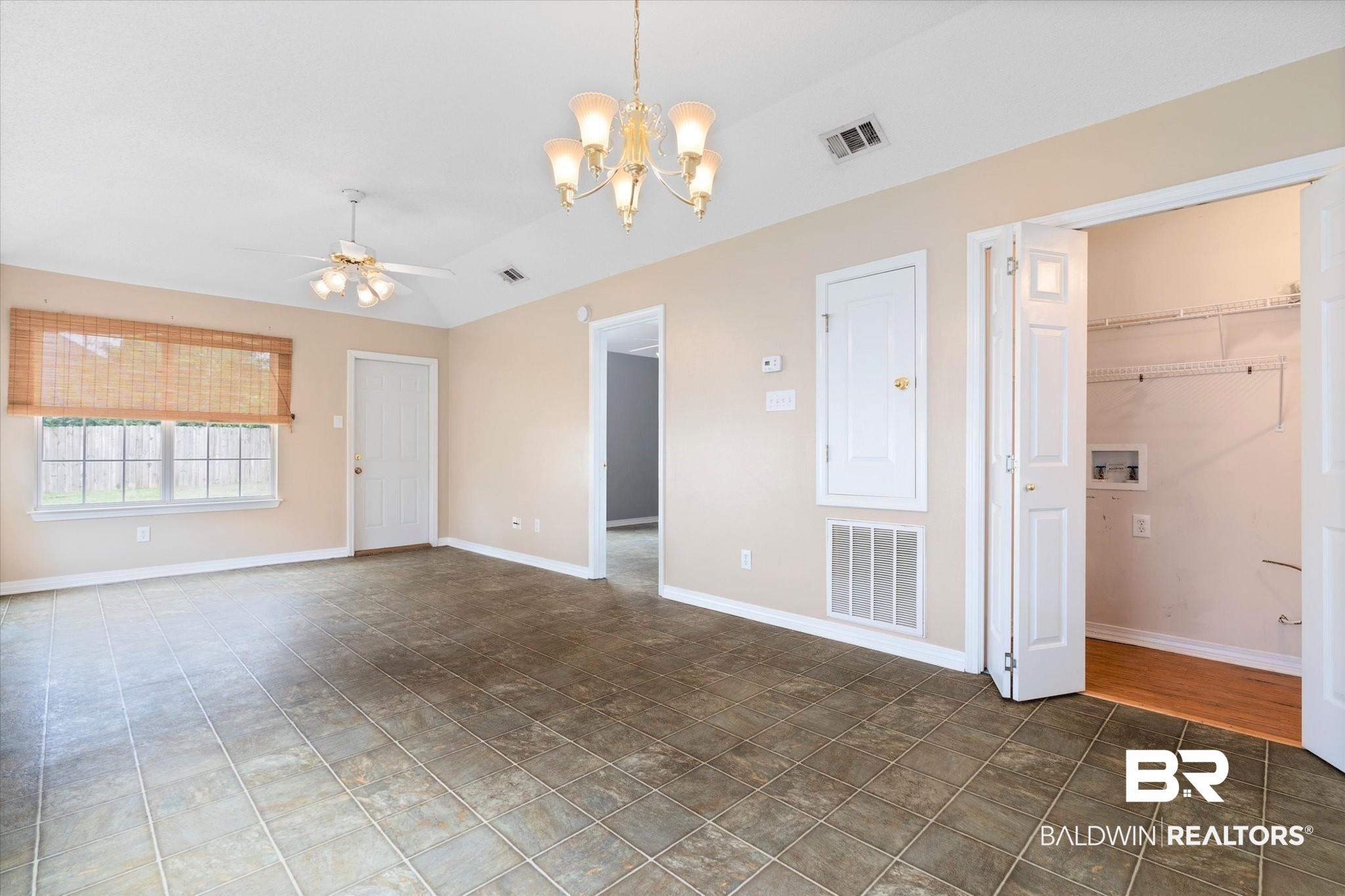 664 Willow Pointe Drive Mobile, AL 36695 - Photo 7 of 22