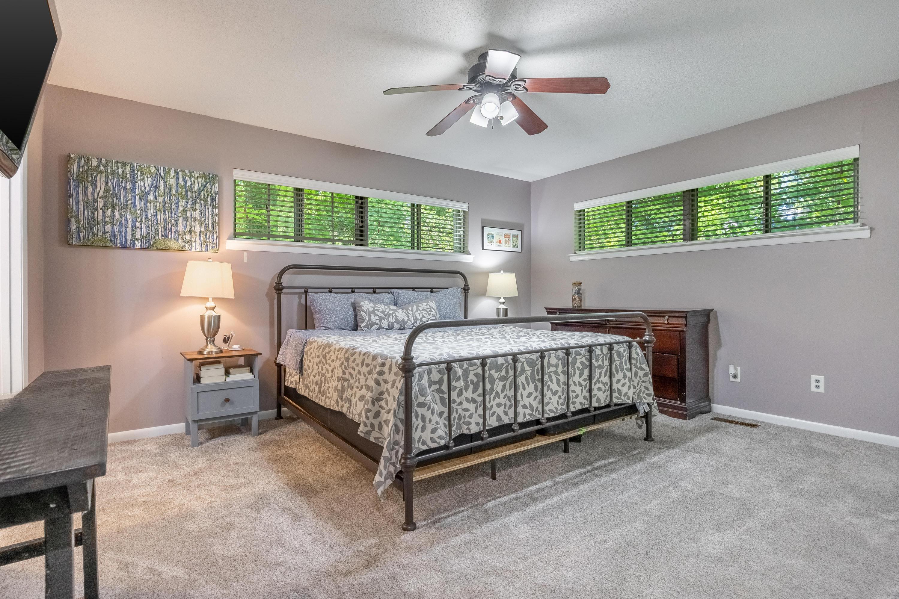 710 Miles Road Signal Mountain, TN 37377 - Photo 16 of 29 Primary Bedroom