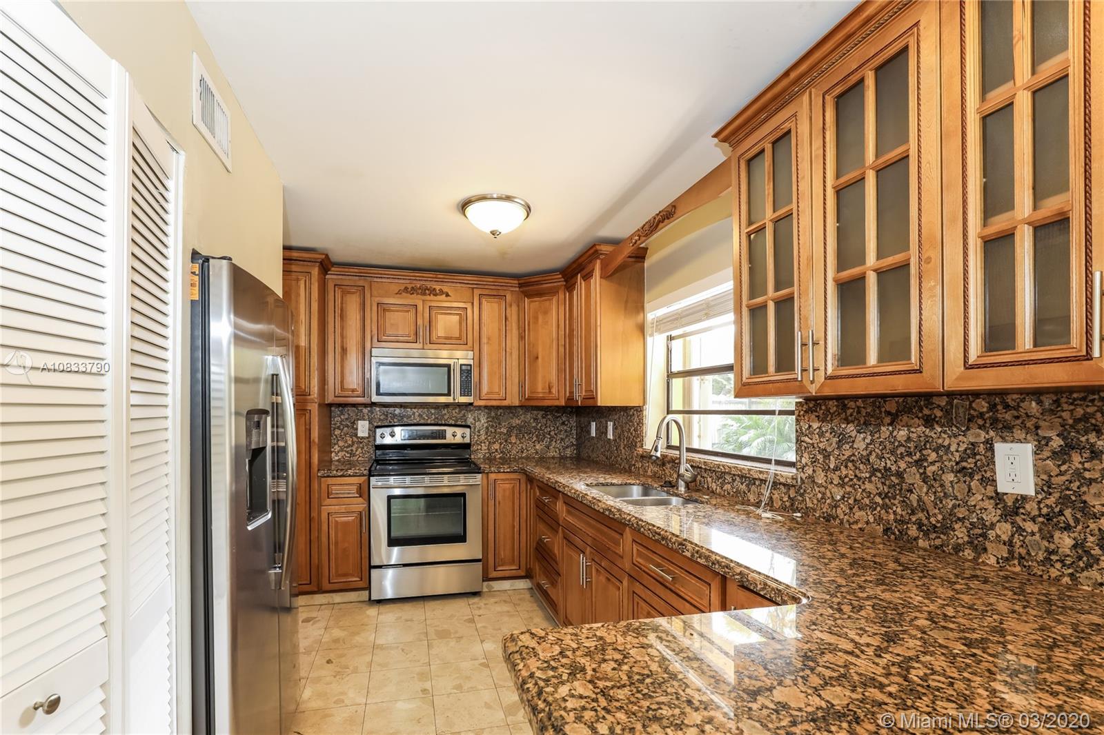 10920 Southwest 25th Street, Unit 11 Miami, FL 33165 - Photo 5 of 15