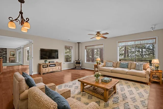 $579,900 | 11151 Quail Drive, Pine Grove, CA 95665