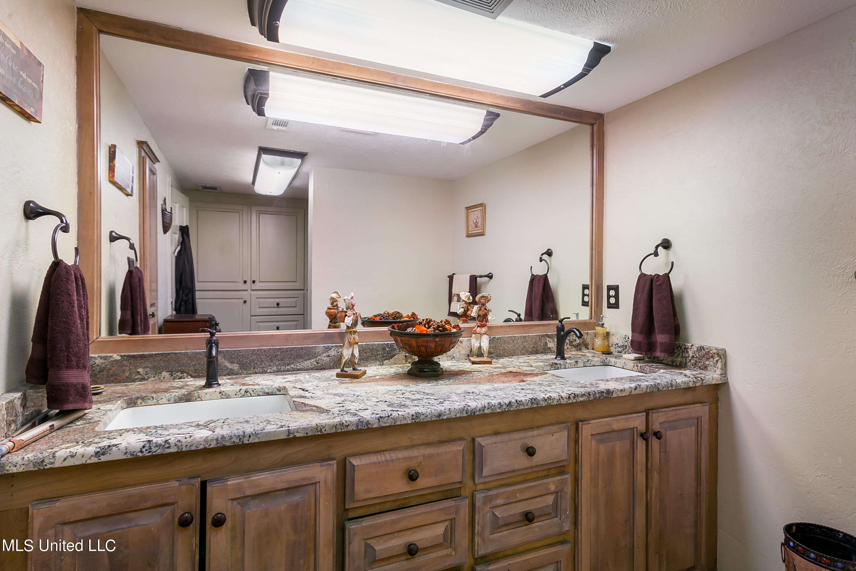 1405 Roxbury Place Jackson, MS 39211 - Photo 27 of 45 1405 Roxbury Pl-27