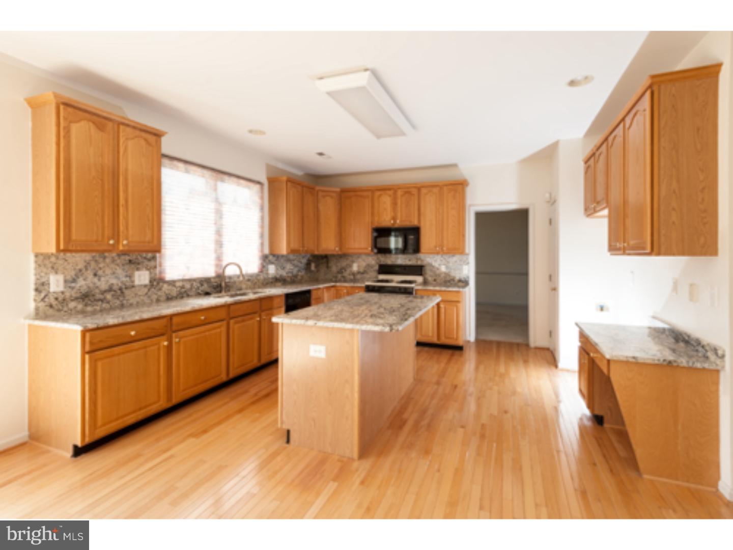 95 Brooks Road Moorestown, NJ 08057 - Photo 8 of 23 Kitchen