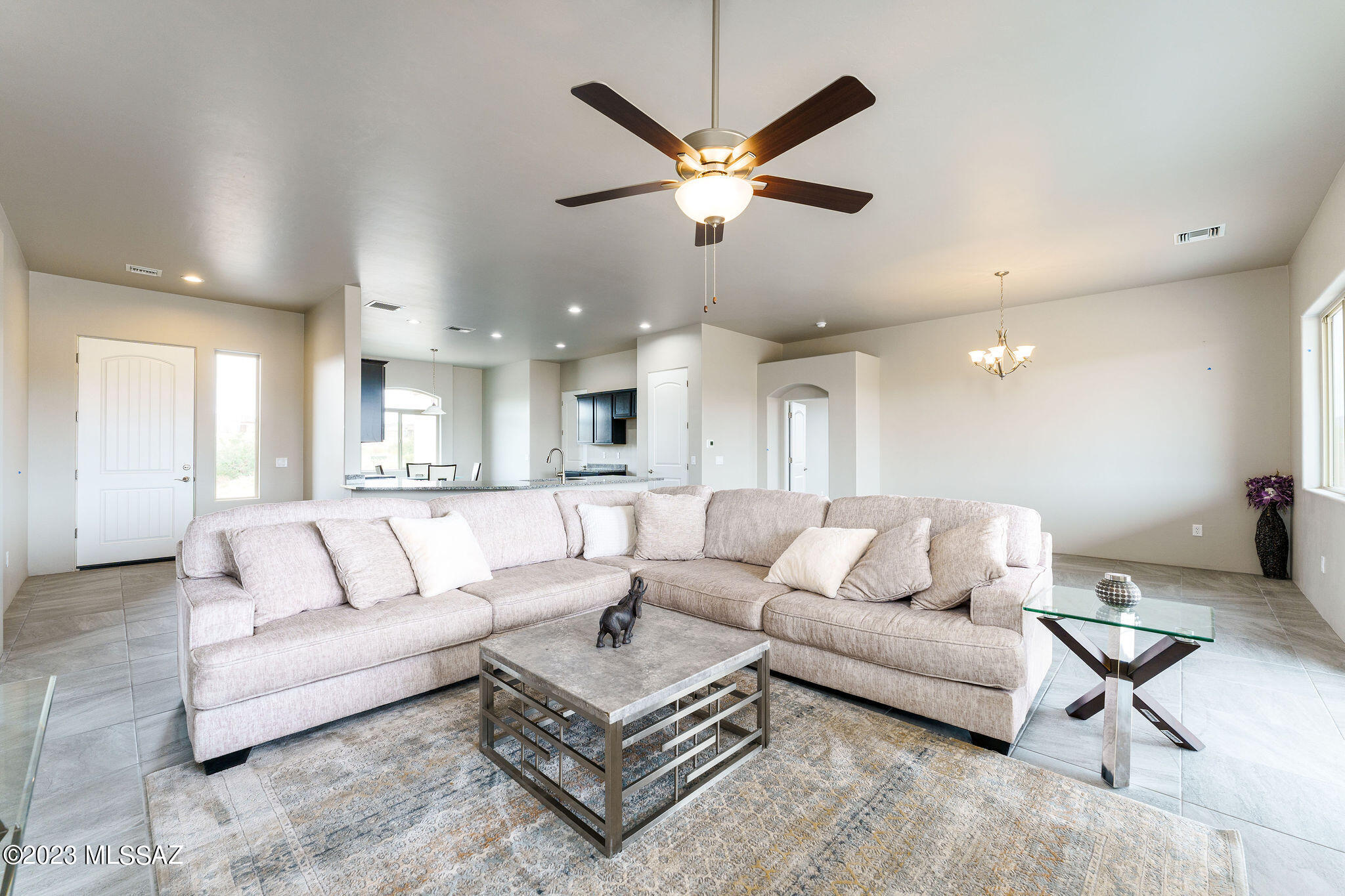 1405 North Range Rider Place Vail, AZ 85641 - Photo 6 of 21 Gallery Image 6
