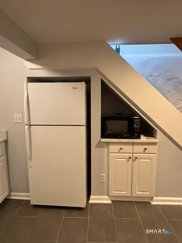 $1,600 | 625 Cleveland Avenue, Bridgeport, CT 06604