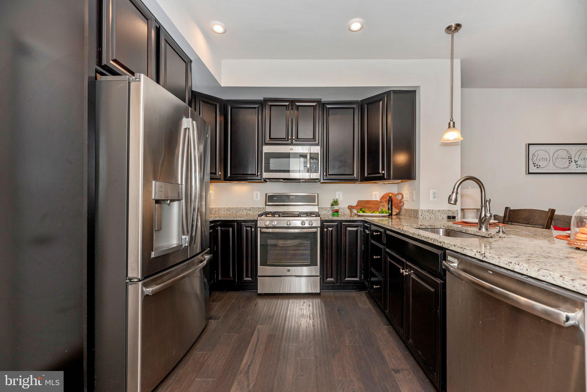 5843 Rochefort Street Ijamsville, MD 21754 - Photo 16 of 51 Kitchen