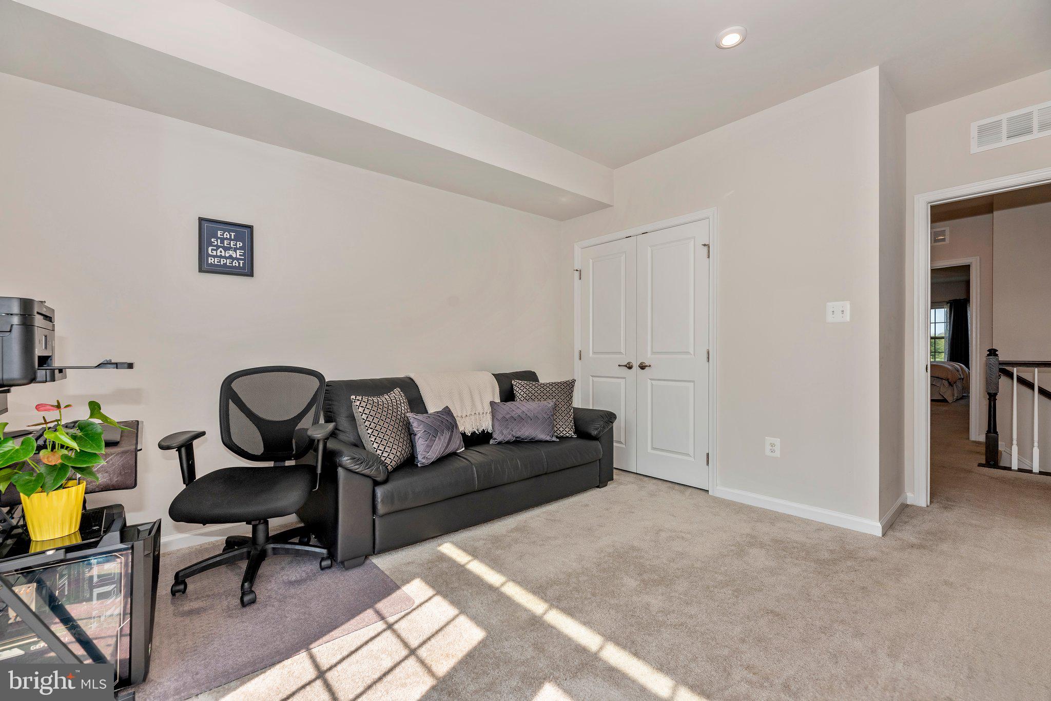 5843 Rochefort Street Ijamsville, MD 21754 - Photo 36 of 51 Bedroom 3